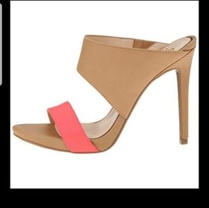 Nude heels NWOT